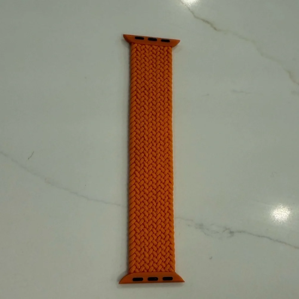 NWT Elastic Braided Apple Watch Band Series 8/7/6/5/4/3/SE for 38/40/41mm case
